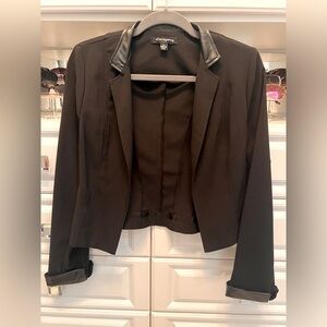 NWOT - Casual blazer w/ faux leather trim